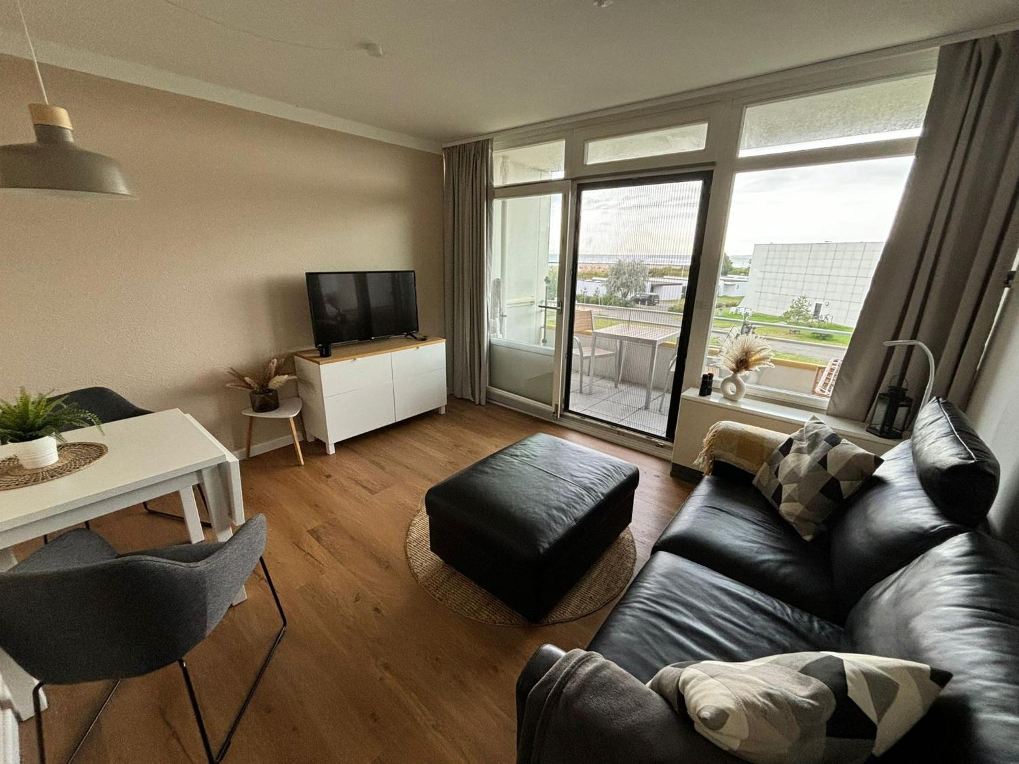 Quartier Suedstrand - Ferienwohnung Mit Meerblick 费马恩 外观 照片